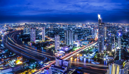 Obraz premium Bangkok at dusk