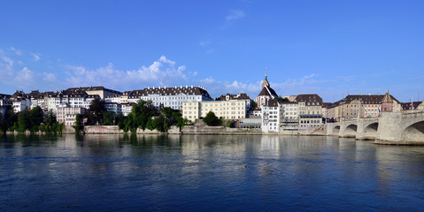 Fototapeta na wymiar Basel - Rheinsprung