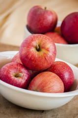 Fresh apples in a bowl