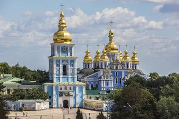 Fototapeten St. Michaels Kathedrale mit goldener Kuppel in Kiew, Ukraine, Europa. © dbrnjhrj