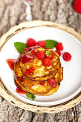 Pancakes with raspberries