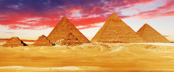 Great Pyramid    located at Giza - obrazy, fototapety, plakaty