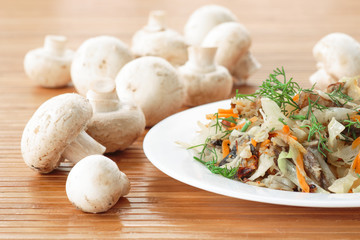 braised cabbage with mushrooms