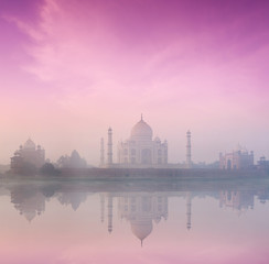 Fototapeta premium Taj Mahal on sunrise sunset, Agra, India