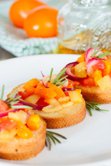 Bruschetta with fresh tomatoes