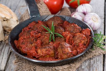 Meatballs in Tomato Sauce