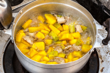 Food,pumpkin curry pork