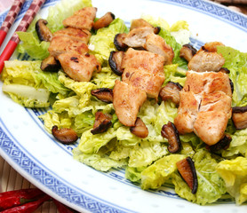 salat mit Huhn