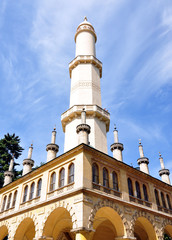 Fototapeta na wymiar old minaret, park Lednice, South Moravia, Czech Republic