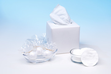 Hygiene, Peelingkugel und Watte 3
