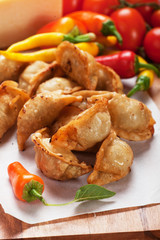 Fried noodles