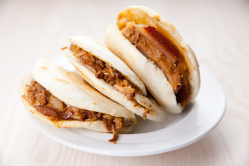 Hong Shao Rou (紅燒肉) - Chinese Red Braised Pork