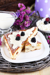 Cheese casserole with raisins