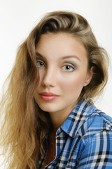 Naklejka premium Portrait of a beautiful woman