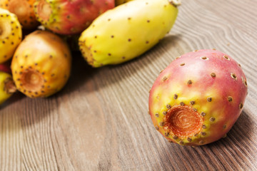 prickly pears cactus