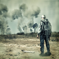 Post apocalypse. Man in gas mask