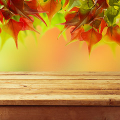 Naklejka na ściany i meble Jesień z pustym pokładzie drewniane tabeli