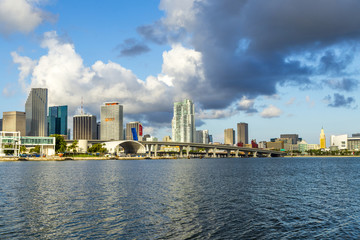Fototapeta na wymiar skyline of Miami