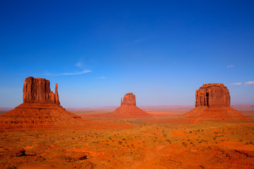 Fototapeta na wymiar Monument Valley West and East Mittens and Merrick Butte