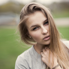 Naklejka premium face of a beautiful girl