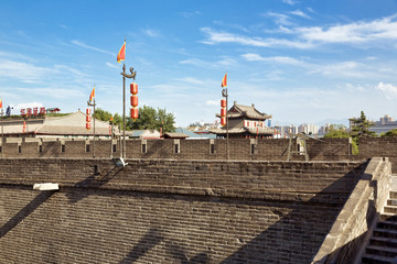 Xian - ancient city wall © lapas77