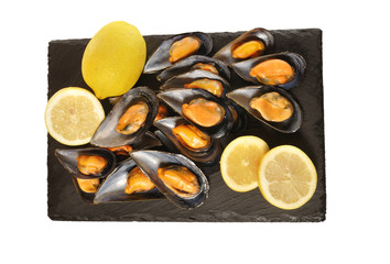 Pizarra con mejillones