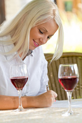 businesswoman subscribe a document