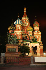 Fototapeta na wymiar Red square by night , The Orthodox Cathedral, Moscow