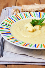 Creamy cauliflower and zucchini soup