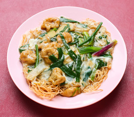 noodle with Seafood and Vegetables