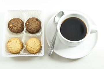 Black coffee and cookies