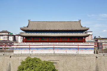 Xian - ancient city wall © lapas77