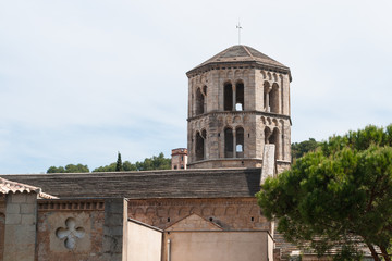 Fototapeta na wymiar Kathedrale Santa Maria in Girona