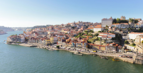 Fototapeta na wymiar Tilt Shift Porto, Portugalia