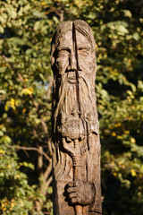 wood idol