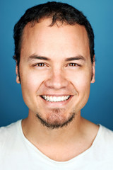 Obraz premium happy smiling man