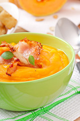 pumpkin cream soup with bacon