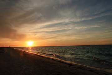 Fototapeta premium Cuba - Cayo Levisa - Tramonto sul mare