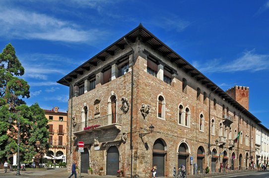 Vicenza, Piazza Matteotti