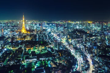 Selbstklebende Fototapeten Tokyo cityscape at night © leungchopan