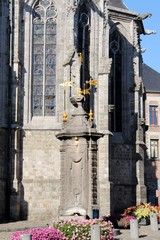 Fontaine-pilori de Mons 1779 ( Belgique )