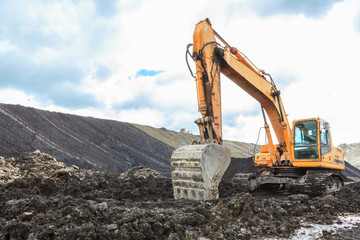 Backhoe and Coal Seam