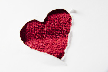 coeur rouge texturé