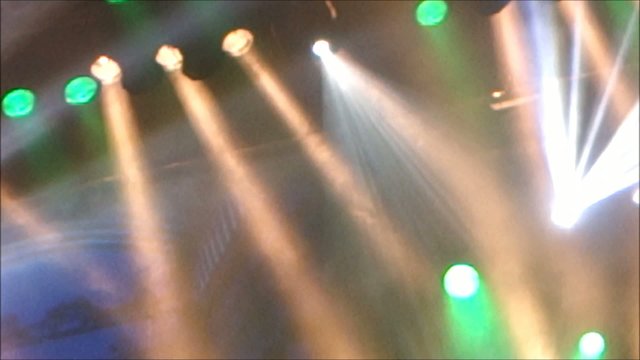 Scheinwerfer auf Open Air Konzert