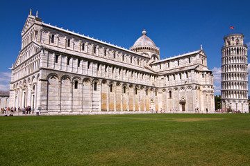 Fototapeta na wymiar Pisa, Piazza dei Miracoli