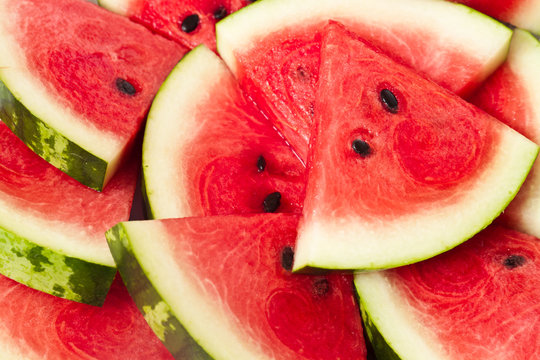  fresh slices of red watermelon
