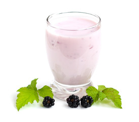 Blackberry yogurt