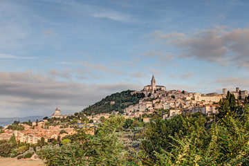 Fototapeta na wymiar Todi, Umbria, Włochy