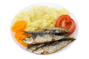 fried fish with vegetables