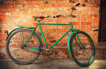 Fototapeta na wymiar Stare retro rower